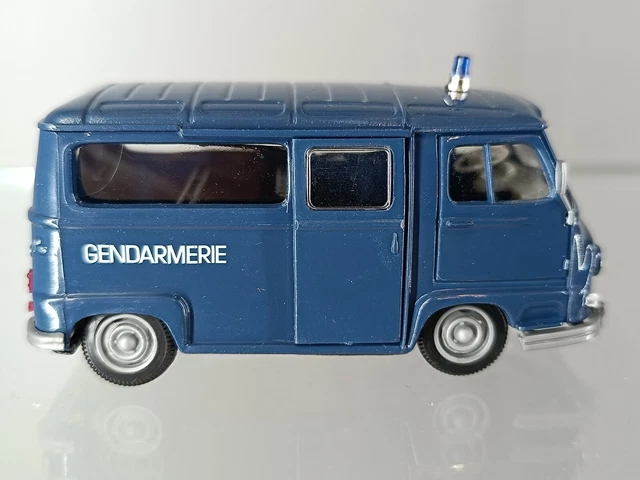 RENAULT ESTAFETTE GENDARMERIE 1970 1/43 main image 0