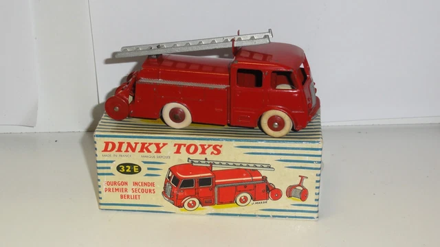 Dinky Toys 32 E - Fourgon Incendie Berliet Premier Secours - Avec Boîte - TBE