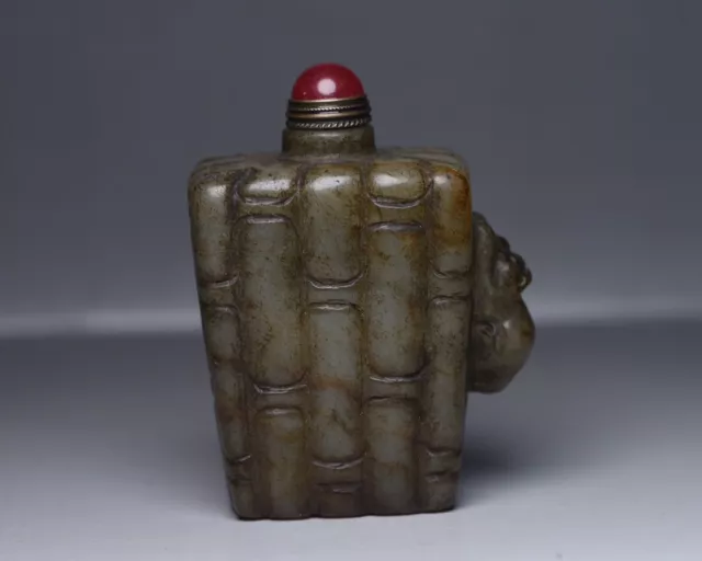 Chinese Natural Hetian Jade Snuff Bottle Carved Exquisite Statue Snuffbox Gift