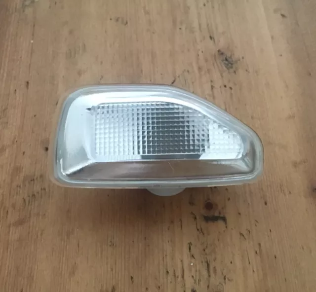 DACIA SANDERO STEPWAY 2013-17 N/S LEFT SIDE Repeater INDICATOR LIGHT LAMP