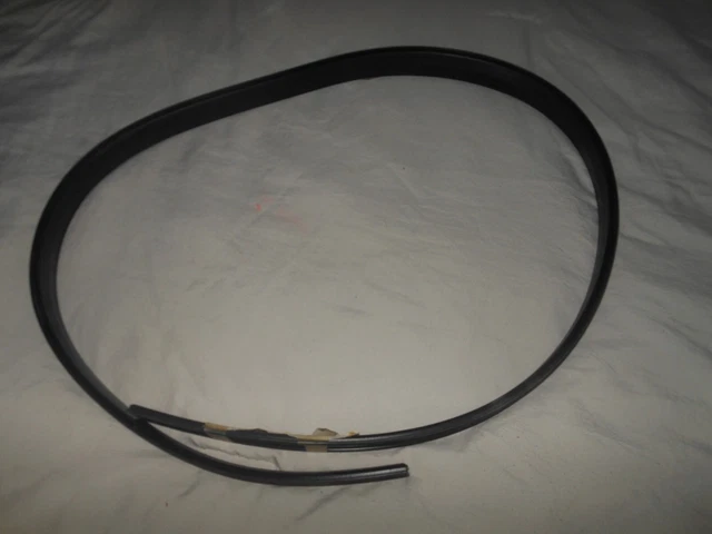 NOS OEM Honda EC540 +++ Rubber Rear Bumper Trim # 8H8-77542-00-00