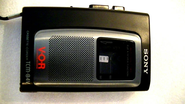 Walkman Sony TCM-84V – Magnétophone Lecteur Cassettes, Excellent état