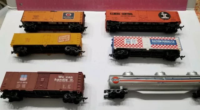 Vintage Toy Train Lot for railroad. Gulf Tyco Union Illinois Morx Purina VTG HO