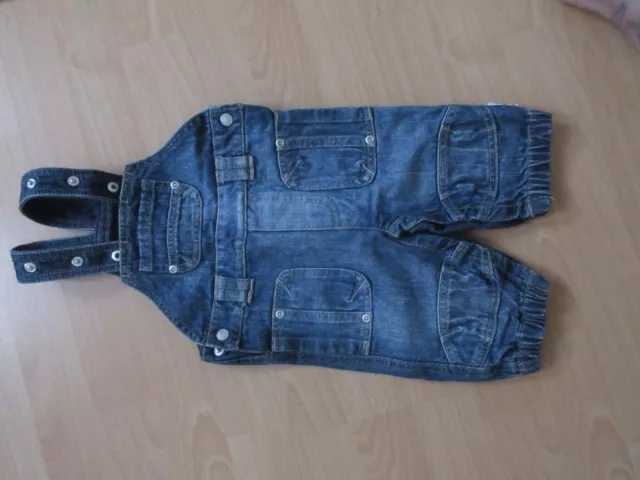 Baby Latz Jeanshose Gr. 62 superchic