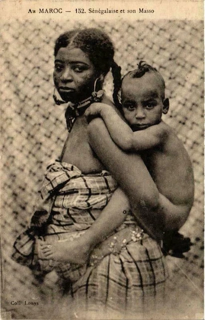 CPA AK Au Maroc Senegalaise et son Masso MAROC (738462)