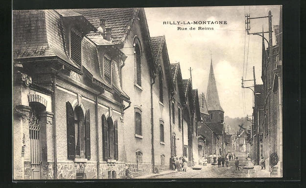 CPA Rilly-la-Montagne, Rue de Reims