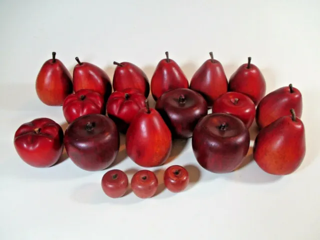 Artificial Fake Faux Red  Apples Fruit Lot Of 19 Decor Decorative Lifelike