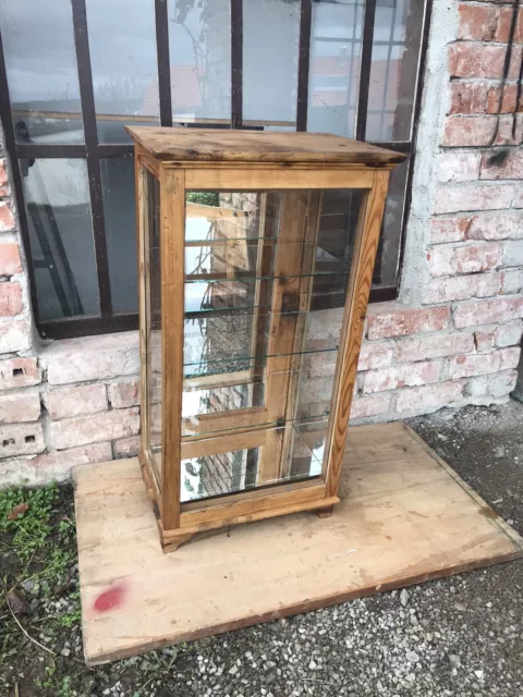 alte Vitrine Holz Holzvitrine Verkaufsvitrine Jugendstil  Glasvitrine