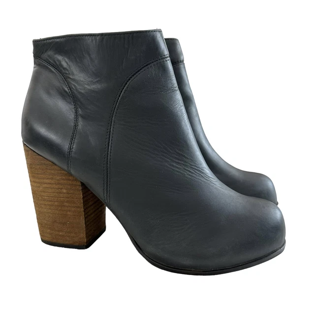 Jeffrey campbell knowles deals block heel booties