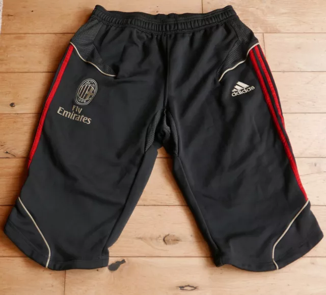 Mens AC Milan Adidas 3/4 length black football shorts size 34 Medium Large