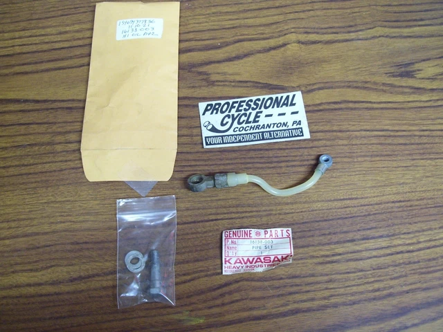 Kawasaki 69-76 H1 500 KH500 H1-R NOS Right Cylinder Oil Pipe Kit 16138-003