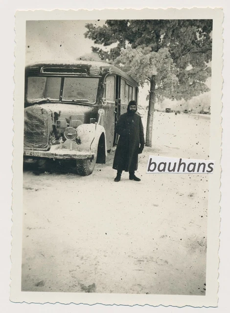 Russland vor Leningrad Kfz Kraftomnibus Wehrmacht, Winter 2.WK  (6616x)