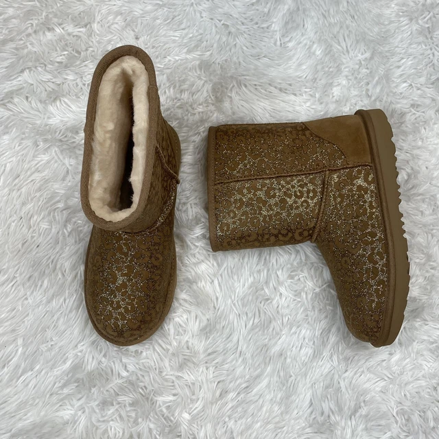 Ugg Chestnut Classic ll Youth Girl Size 5 Glitter Leopard Boots Brown Tan New Ugg Chestnut Classic ll Youth Girl Size 5 Glitter Leopard Boots Brown Tan New