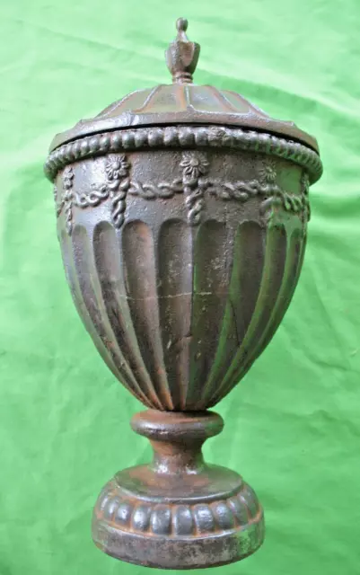 Original old Victorian Cast Iron Lidded Funeral Funereal Ashes Urn 6.8 kilos