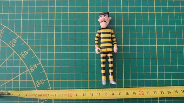 Ancienne grande poupée jouet peluche LUCKY LUKE - Collection