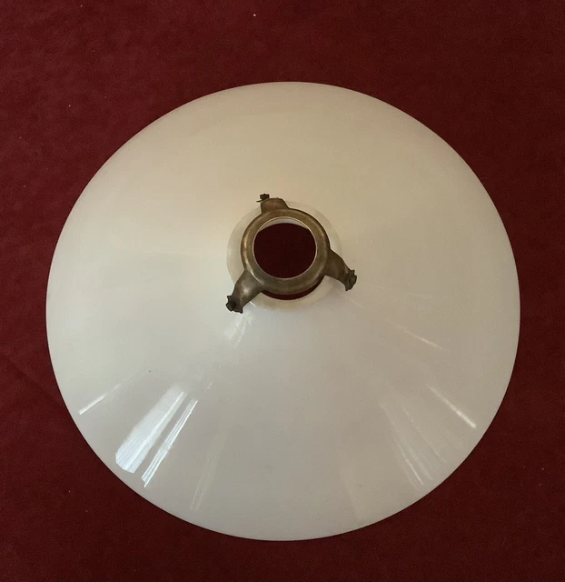 Ancien grand abat Jour opaline avec griffe laiton occasion C