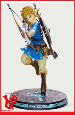 legend of zelda link statue
