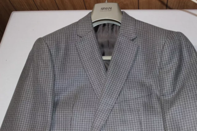 Armani Collezioni M Line Men's Wool Blend Grey Stripe Sportscoat Size 42R EU 52