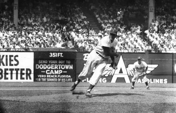 Brooklyn Dodgers Don Newcombe in action vs Milwaukee Braves at Ebb - Old Photo