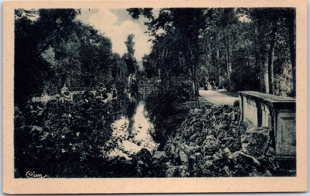 58 POUGUES LES EAUX  -carte postale ancienne [JR03948]