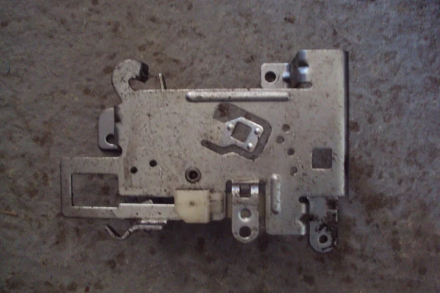 Lawn Tractor Control Bracket – Replacement Part #694042 For Bolens, Snapper, Simplicity Models