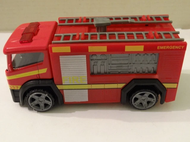 Fire engine toy tesco 2025