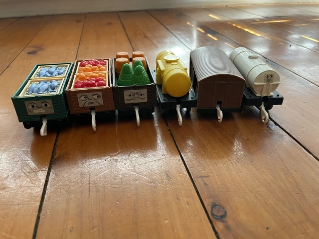 TOMY THOMAS Friends TrackMaster Troublesome Trucks Cars With