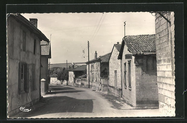 CPA Soulanges, Rue Vers Gouvrot