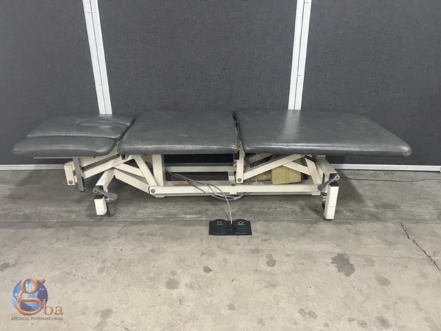 Akron HKE Huntleigh PT Physical Therapy Treatment Power Exam Table