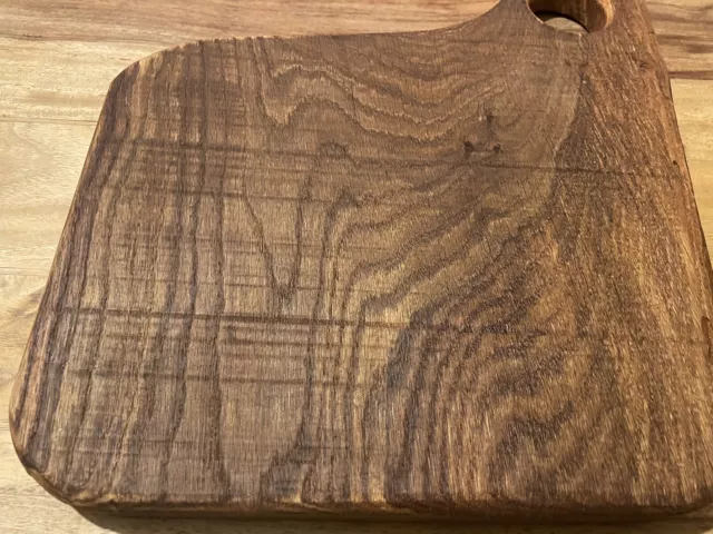 Solid English Oak Rustic Chopping Board with Thumb Hole. 2