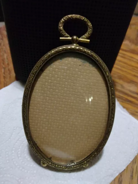 Beautiful Vintage Antique Oval French Ormolu Picture Frame Bronze Original....
