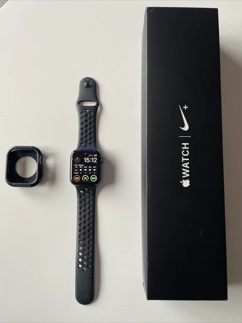 Apple watch series hotsell 4 44 nike