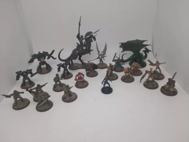 Heroscape Figures Lot of 21 - No Cards Various Type Please See Photos