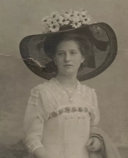 CDV - Fine Lady with Hat - Lemgo