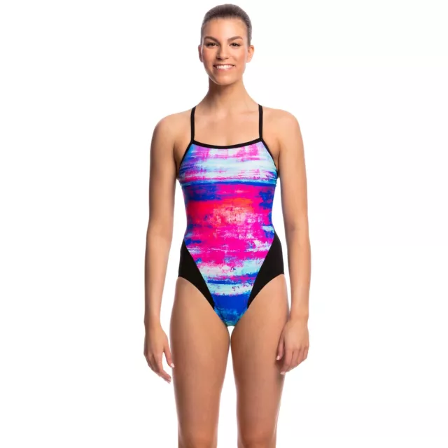 Funkita Badeanzug Damen Frauen offenem Rücken und V-förmigem Trägersystem UV 50+ 2