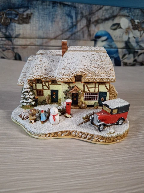LILLIPUT LANE HOUSE - The Christmas Cake L2397 £32.00