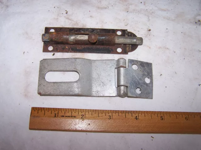 Vintage Rusty BARREL BOLT Latch Gate / Door Barn Hook HASP HINGE Hardware Parts
