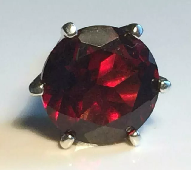 Tie Pin  Genuine Red Garnet  Beautiful  Bright  Stone 8 mm  S925