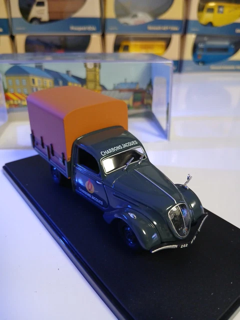 Starter N7 Provence Peugeot 202 Pick Up Plateau Maraîcher Résine 1/43, Très Bon état