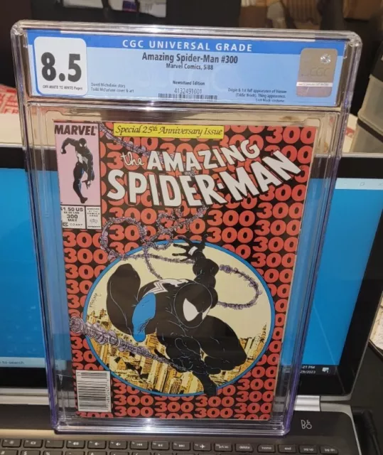 Amazing spiderman 300 cgc 8.5 Key Newsstand 1st Origin & Appearance Venom App