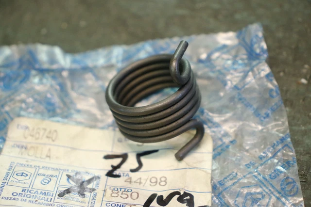 Originale Molla Leva Vespa Px 80 125 200 Rally Super Cosa T5 Sintetici Neri