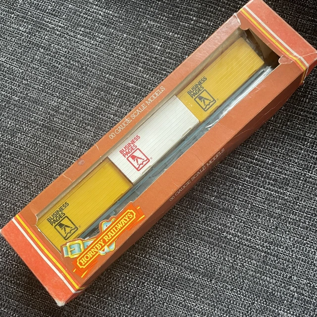 Hornby Yellow Pages Business Pages wagons X3 Unused In Original Box OO Gauge