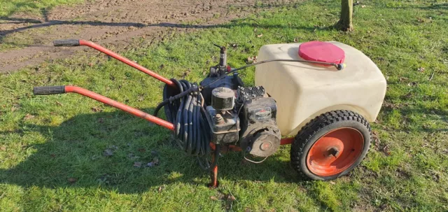 Holder K30 Karrenspritze 100 Ltr. Pflanzenschutzspritze