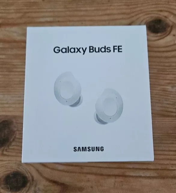 Samsung Buds FE brand new in box - White