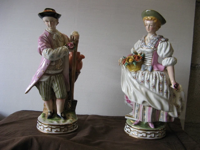 Magnifique couple en porcelaine de grande taille. Manufacture récente Asie ?