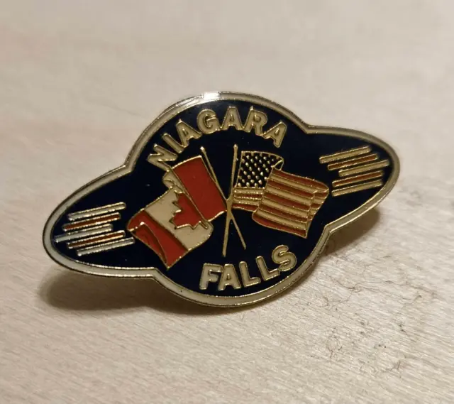 Niagara Falls Lapel Pin Pre-owned United States Canadian Flags Chachke Hat Pin