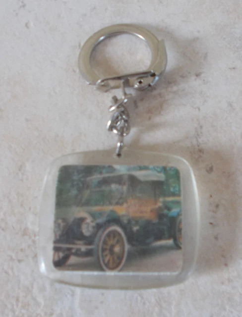 Ancien porte clefs clés vintage BUITONI Tagliatelle Plastique 1960s France