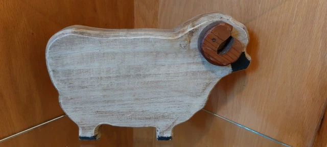 ⭐Rustic Wooden Ram  10.25"x7"×3.25"