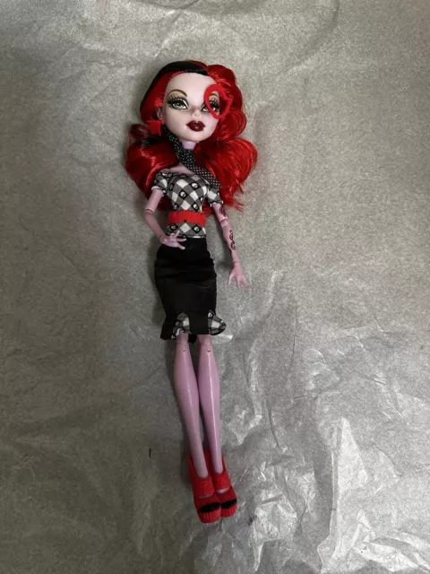 Operetta monster high doll cheap