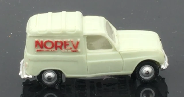 LES MINIATURES DE Norev 4 Cv Renault EUR 11,50 - FR